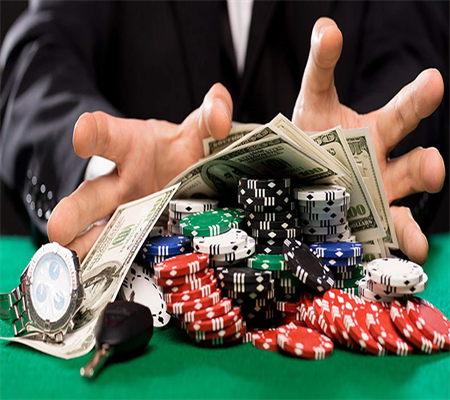 Giải Đấu Poker, May Mắn Liên Tục